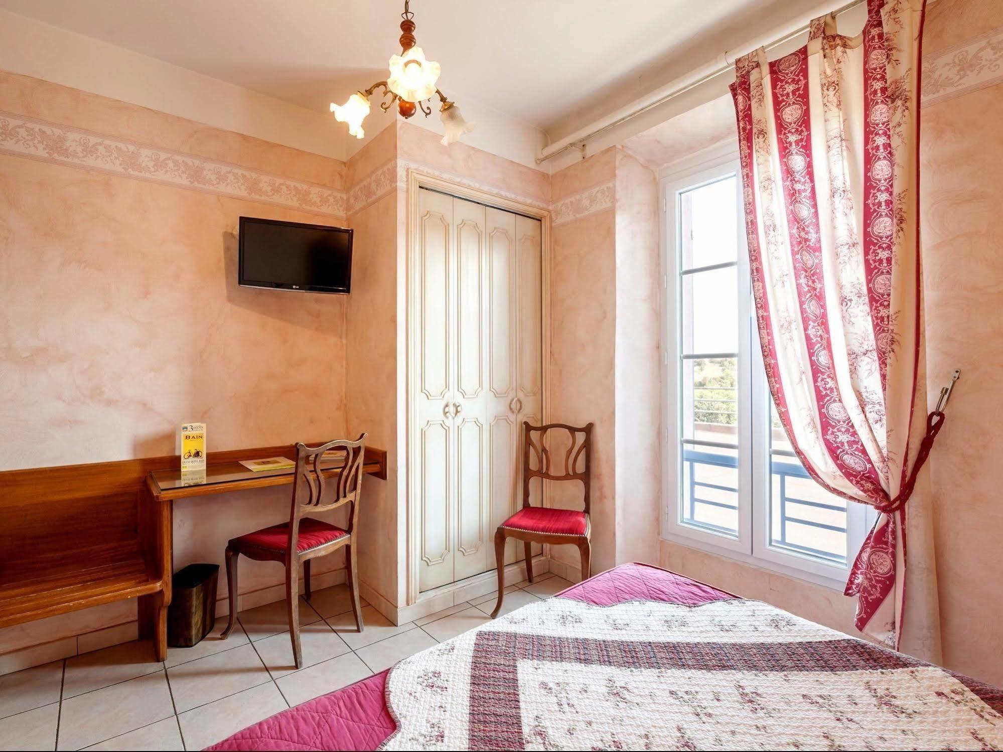 Hotel Logis Grand Bain Comps-sur-Artuby